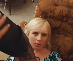 XXX Diminuto flaco caliente asiático mamá adolescente con enormes tetas falsas transexuales follando con animales obtiene coño