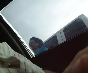 XXX Adolescente fugitivo videos de travestis y mujeres 1975