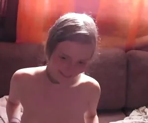 XXX Tres zorras de teatro para travestis follando jovencitas adultos