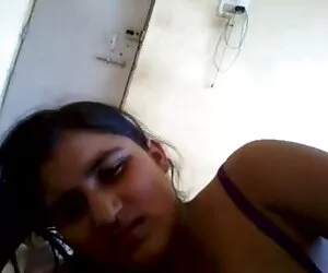XXX Suegra rubia seduce videos de hermosas travestis a un hombre casado