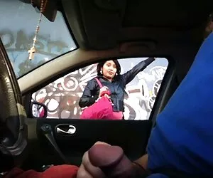 XXX Dos chicas lesbianas videos de travestis en castellano divirtiéndose en público en Walmart Part 1