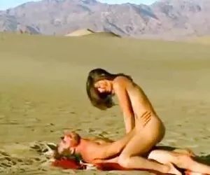 XXX Cabalgando videos pornos de transexuales hermosas polla
