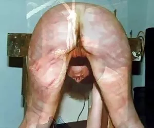 XXX Hermanastra hace una mamada y no se traga semen videos transexuales gratis