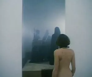 XXX Asiático precioso juguete aturdidor folla su sexo en vivo con travestis mojado vagina