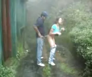 XXX facial en el videos de transexuales negros jardin
